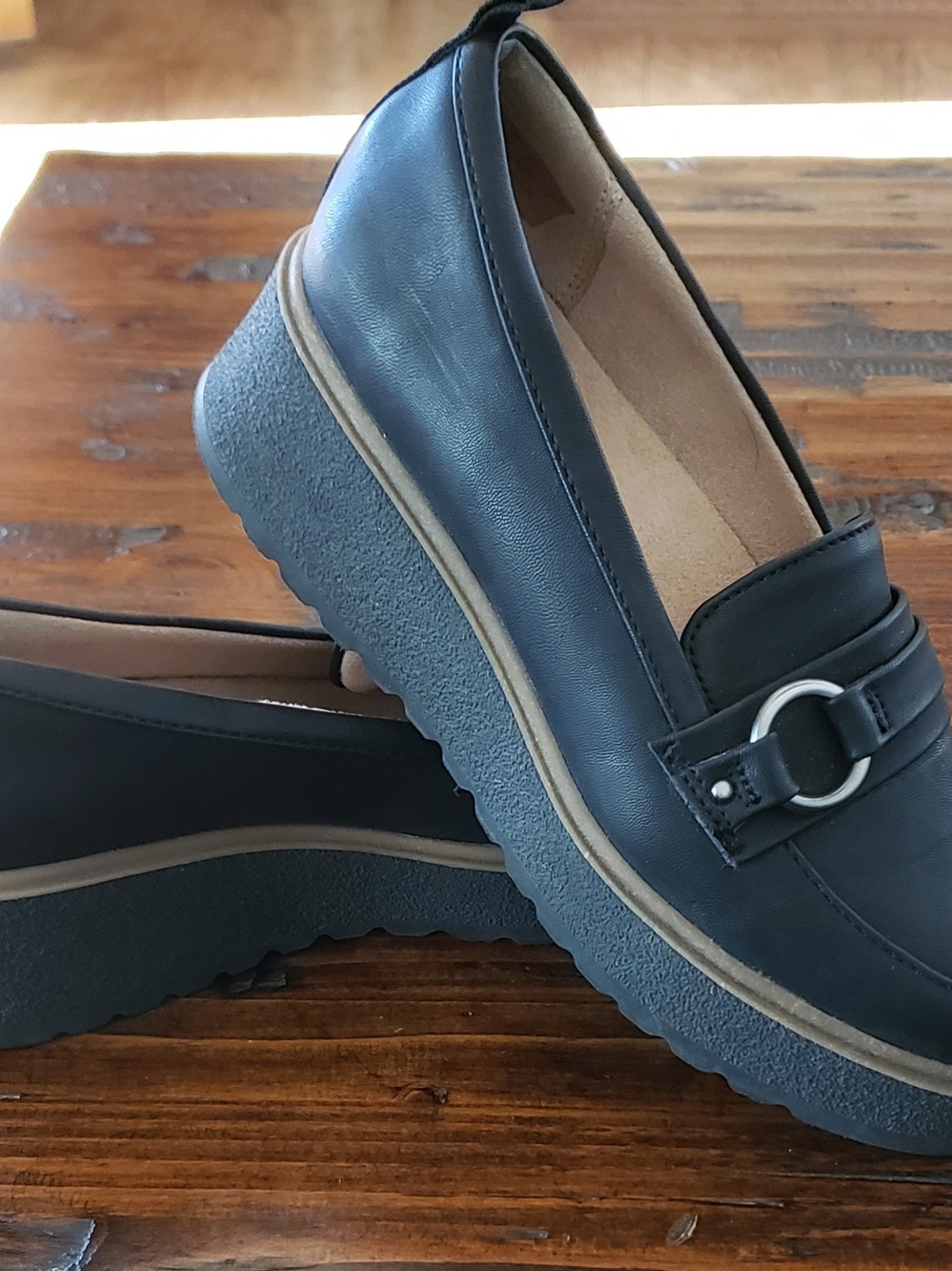 SOUL Naturalizer Black Platform Loafers with Silver Ring Accent